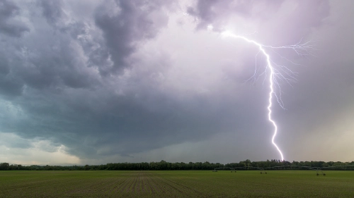 Supercell lightning